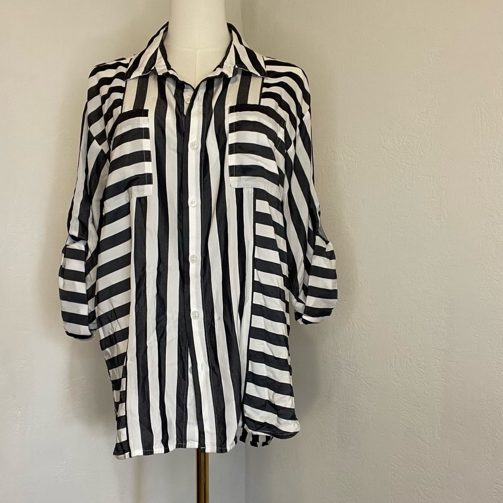 Karl Lagerfeld Black and White Oversized Button Down Shirt